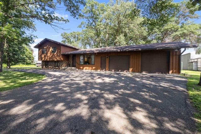 1706 Riverview Dr, Little Falls, MN 56345 - photo 1
