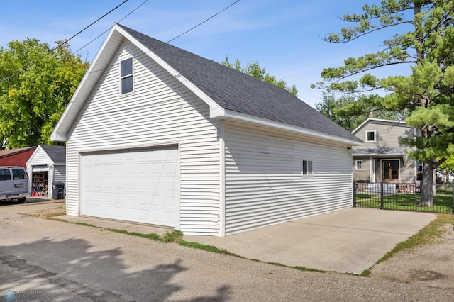726 Oak St N, Fargo, ND 58102 - view of garage