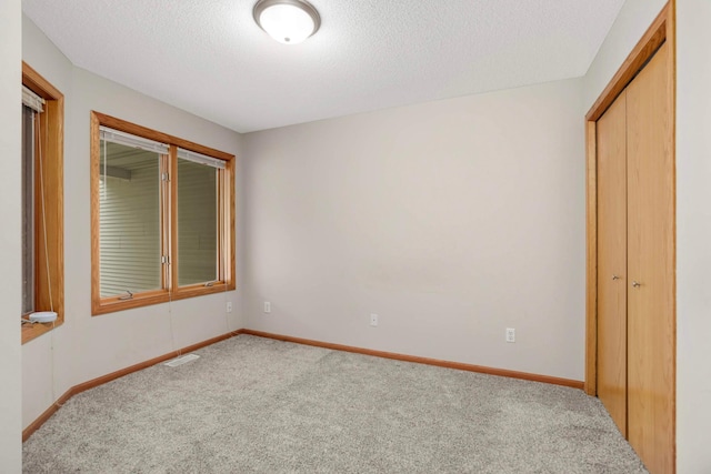 3424 Eagan Oaks Ct, Eagan, MN 55123 - photo 16