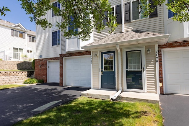 7792 Arboretum Village Cir, Chanhassen, MN 55317 - photo 2