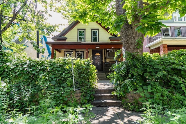 2912 15th Ave S, Minneapolis, MN 55407 - view of front of home with a porch