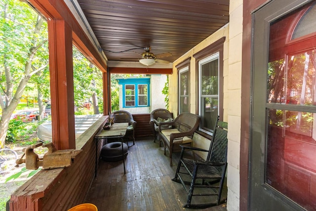 2912 15th Ave S, Minneapolis, MN 55407 - deck featuring a ceiling fan