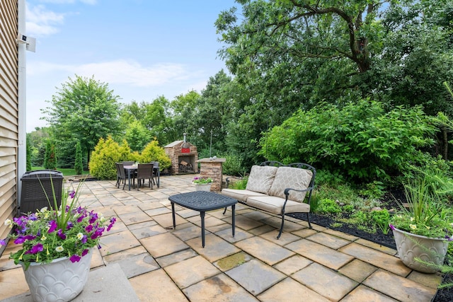 18837 Javelin Way, Lakeville, MN 55044 - view of patio / terrace with outdoor dining area
