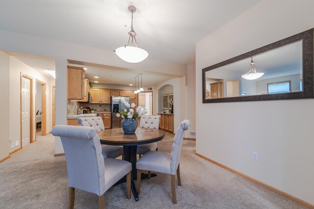 625 Wesley Commons Dr Unit 36, Golden Valley, MN 55427 - dining area featuring light colored carpet and recessed lighting