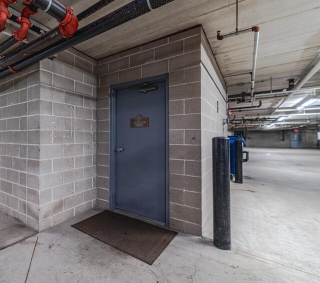 625 Wesley Commons Dr Unit 36, Golden Valley, MN 55427 - entrance to property featuring concrete block siding