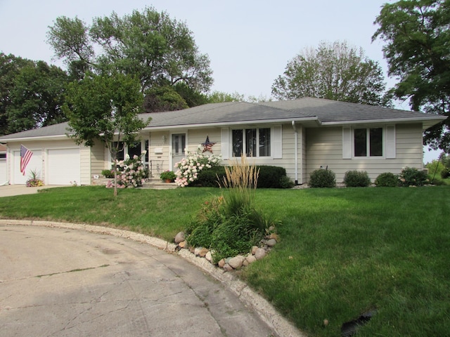 1317 Beach Pl, Fairmont, MN 56031 - photo 1