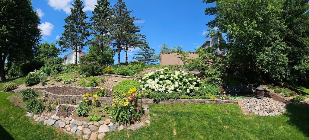 3902 Canter Glen Dr, Eagan, MN 55123 - photo 2