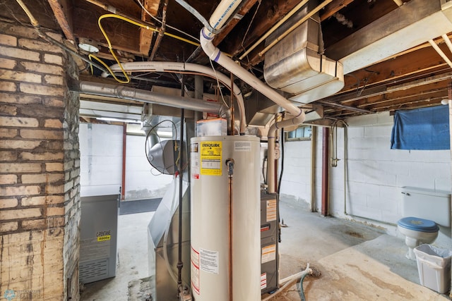 1636 2nd Ave S, Fargo, ND 58103 - unfinished below grade area with gas water heater