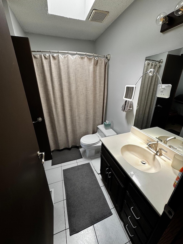 6314 112th Pl N, Champlin, MN 55316 - bathroom featuring tile patterned flooring, vanity, and a shower with curtain