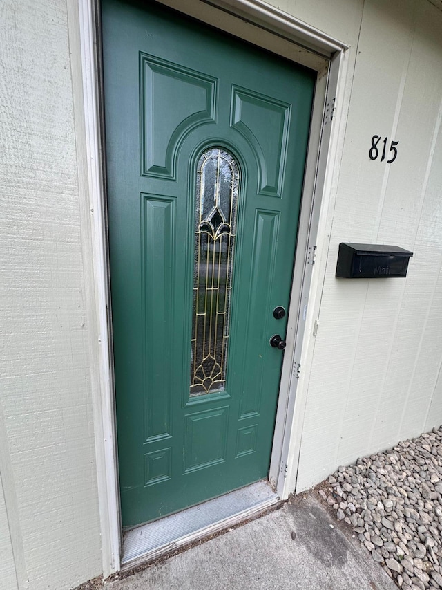 815 6th St N, New Ulm, MN 56073 - entrance to property
