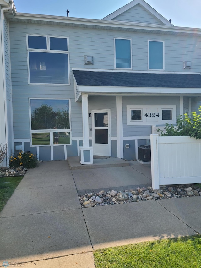 4394 46th Ave S Unit B, Fargo, ND 58104 - view of front of home