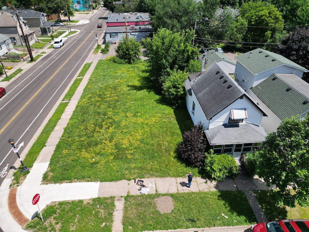 954 Galtier St, Saint Paul, MN 55117