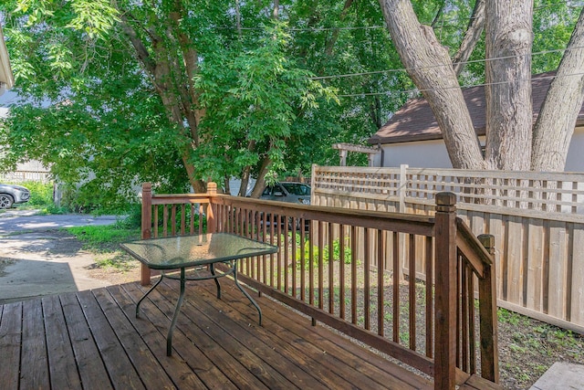 4340 Oakland Ave, Minneapolis, MN 55407 - view of wooden terrace