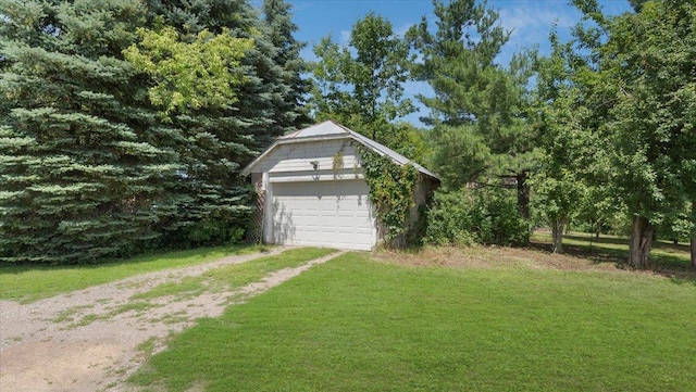 8825 Greeley Loop, Royalton Twp, MN 55006 - garage with dirt driveway