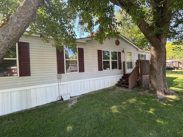 2126 3rd Ave NW Unit 80, Owatonna, MN 55060 - view of front of house with a front lawn