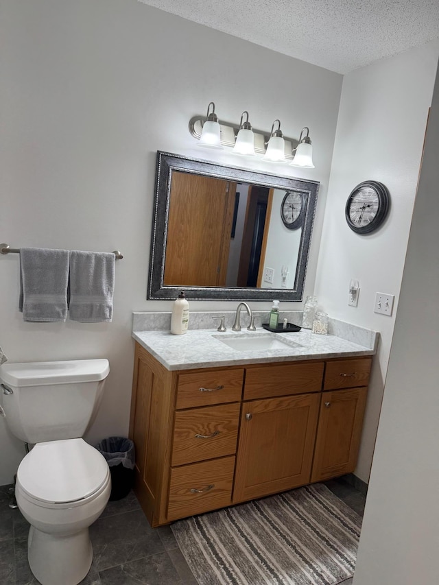2518 Parkhill Ln SW, Rochester, MN 55902 - bathroom with vanity and a textured ceiling