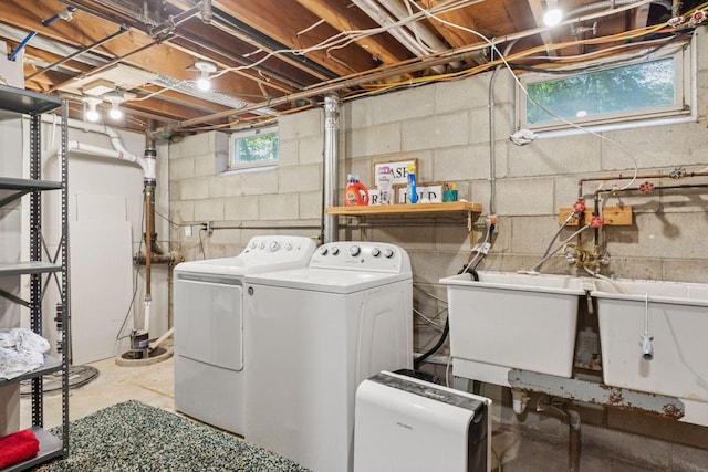 16059 Kettle River Blvd NE, Columbus, MN 55025 - laundry area featuring washing machine and dryer