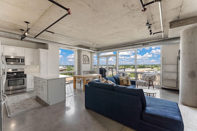 730 4th St Unit 601, Minneapolis, MN 55401 - living area with concrete floors