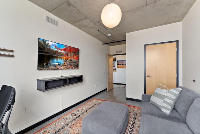 730 4th St Unit 601, Minneapolis, MN 55401 - living room with baseboards and concrete flooring