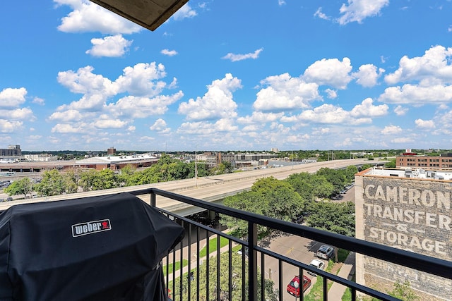 730 4th St Unit 601, Minneapolis, MN 55401 - balcony with grilling area