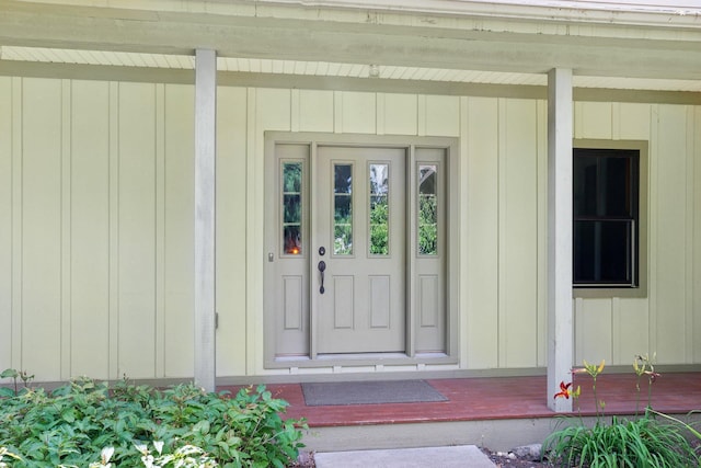 31338 Oasis Rd, Center City, MN 55012 - doorway to property featuring a porch