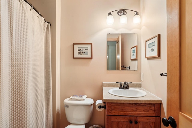 31338 Oasis Rd, Center City, MN 55012 - full bathroom with vanity and a shower with curtain