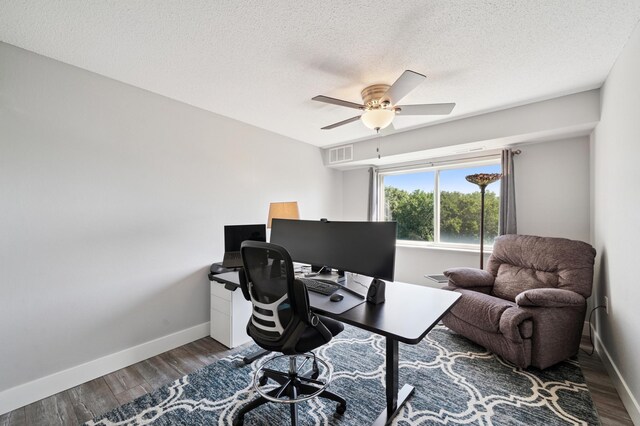 1321 Lake Dr W Unit 216, Chanhassen, MN 55317 - photo 12