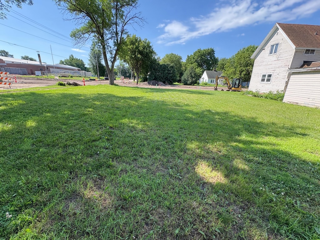 49 Herring St, Appleton, MN 56208 - photo 2