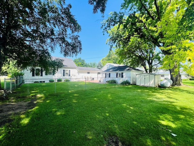 308 1st St E, Chokio, MN 56221 - photo 3