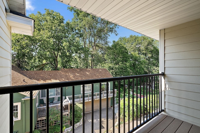 4407 Curve Ave, Edina, MN 55424 - view of balcony