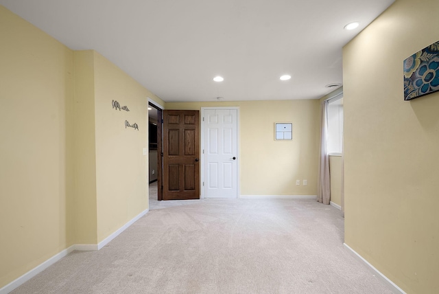 4407 Curve Ave, Edina, MN 55424 - unfurnished room with carpet flooring and recessed lighting