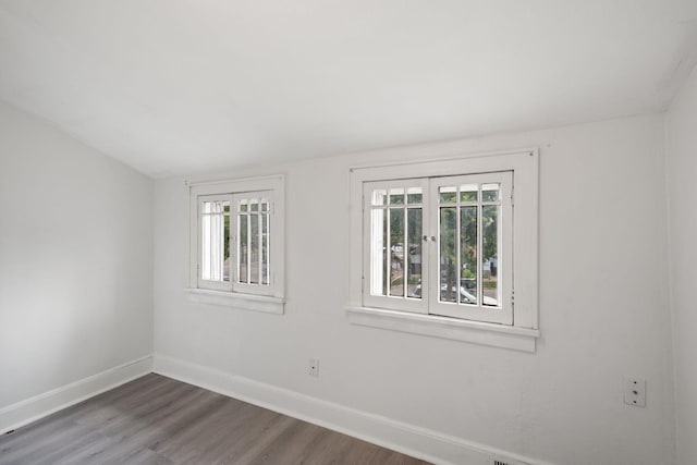 569 Hatch Ave, Saint Paul, MN 55117 - photo 15