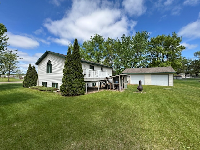 1420 4th St SW, Wadena, MN 56482 - rear view of house featuring an outbuilding, a lawn, and a garage