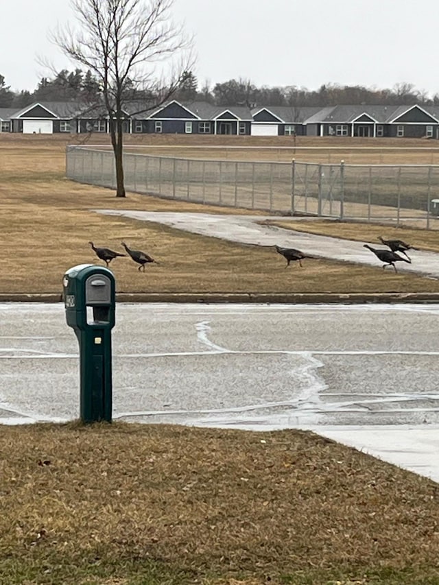 1420 4th St SW, Wadena, MN 56482 - view of yard featuring a residential view