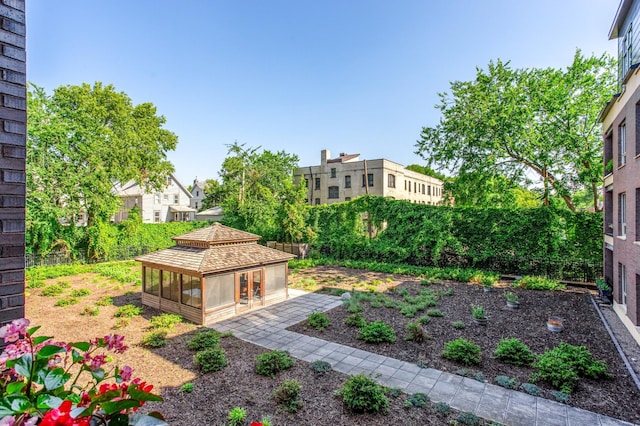 521 2nd St SE Unit 307, Minneapolis, MN 55414 - view of yard with a gazebo