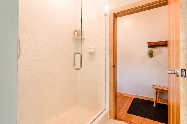 521 2nd St SE Unit 307, Minneapolis, MN 55414 - bathroom featuring a shower stall