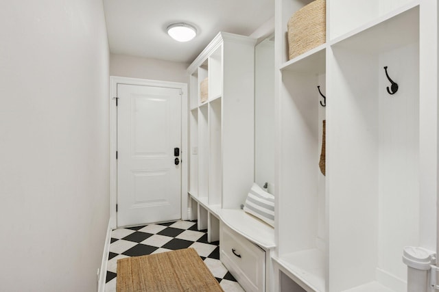 4622 Drexel Ave, Edina, MN 55424 - mudroom featuring light floors