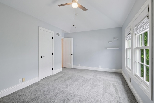 4622 Drexel Ave, Edina, MN 55424 - carpeted empty room with vaulted ceiling and ceiling fan