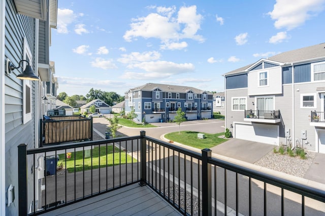 7614 Connie Ln, Inver Grove Heights, MN 55076 - balcony with a residential view