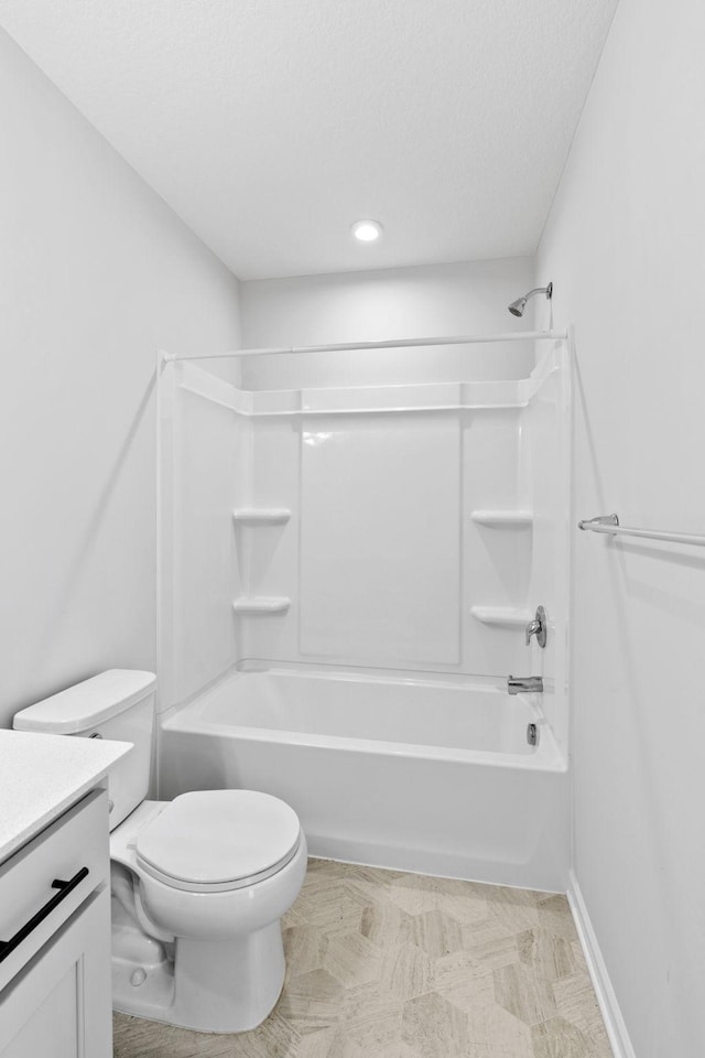 7614 Connie Ln, Inver Grove Heights, MN 55076 - full bath with vanity, tub / shower combination, and recessed lighting