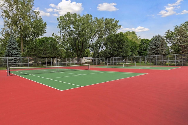 549 Vicki Ln, Shoreview, MN 55126 - view of tennis court featuring community basketball court and view of wooded area