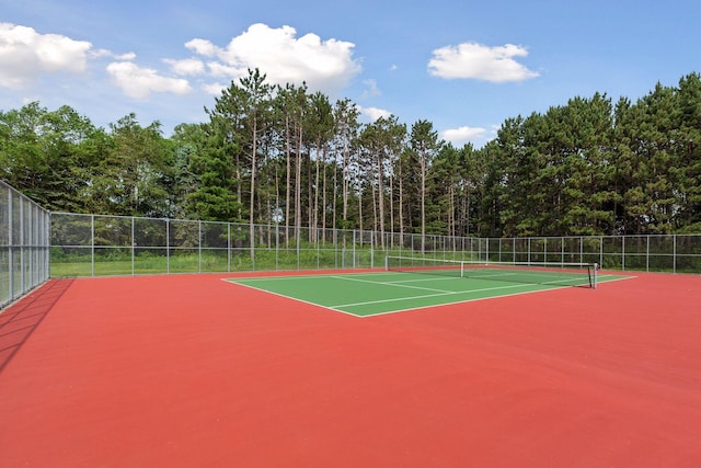 549 Vicki Ln, Shoreview, MN 55126 - view of tennis court with community basketball court