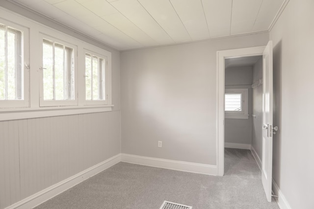 4020 Emerson Ave N, Minneapolis, MN 55412 - carpeted spare room with baseboards