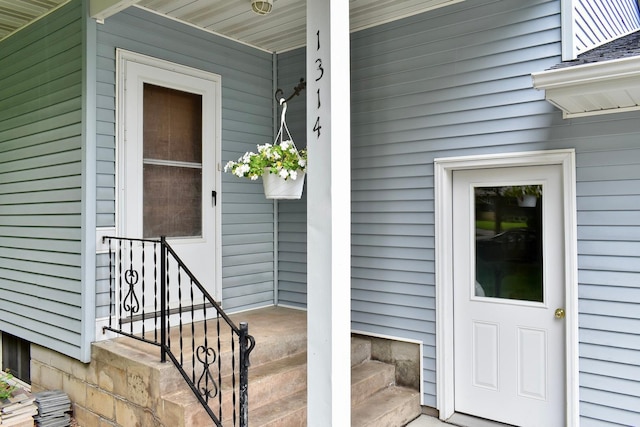 1314 Parkview Ave, Winona, MN 55987 - entrance to property with covered porch
