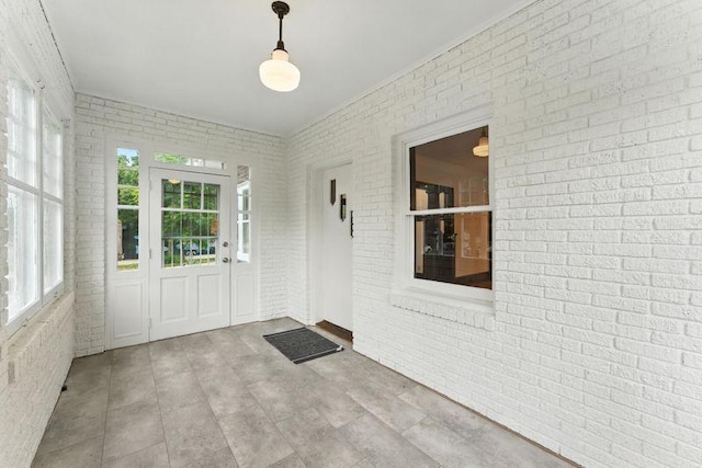 3148 Bryant Ave S, Minneapolis, MN 55408 - view of unfurnished sunroom