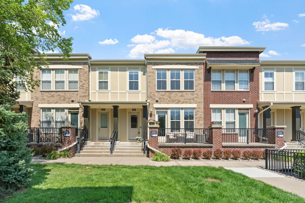 3712 Wooddale Ave S Unit 16, Saint Louis Park, MN 55416 - photo 1