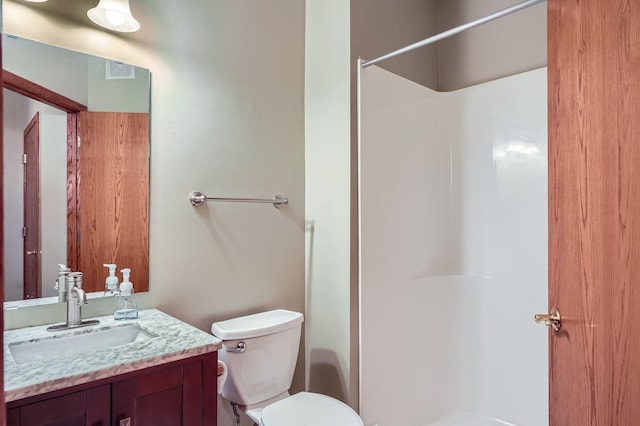 2907 Asarum Ct, Shakopee, MN 55379 - bathroom with a walk in shower and vanity