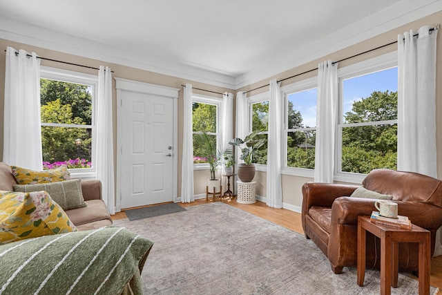 500 Otis Ave, Saint Paul, MN 55104 - view of sunroom