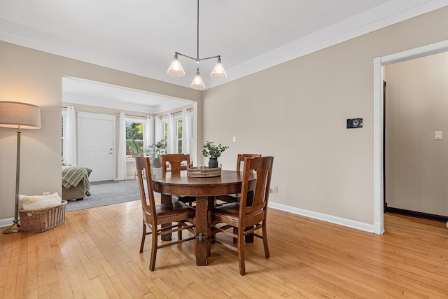 500 Otis Ave, Saint Paul, MN 55104 - dining space with light wood-style flooring and baseboards