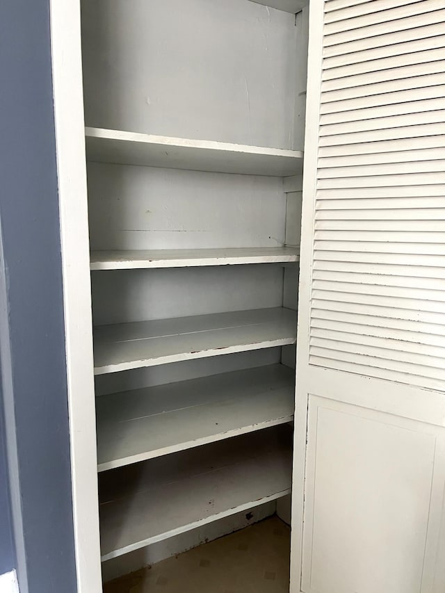 1157 6th Ave S, Windom, MN 56101 - view of closet